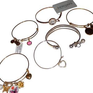 6 Bracelets w Charms Gift Giving or Resellers + Gift Bag